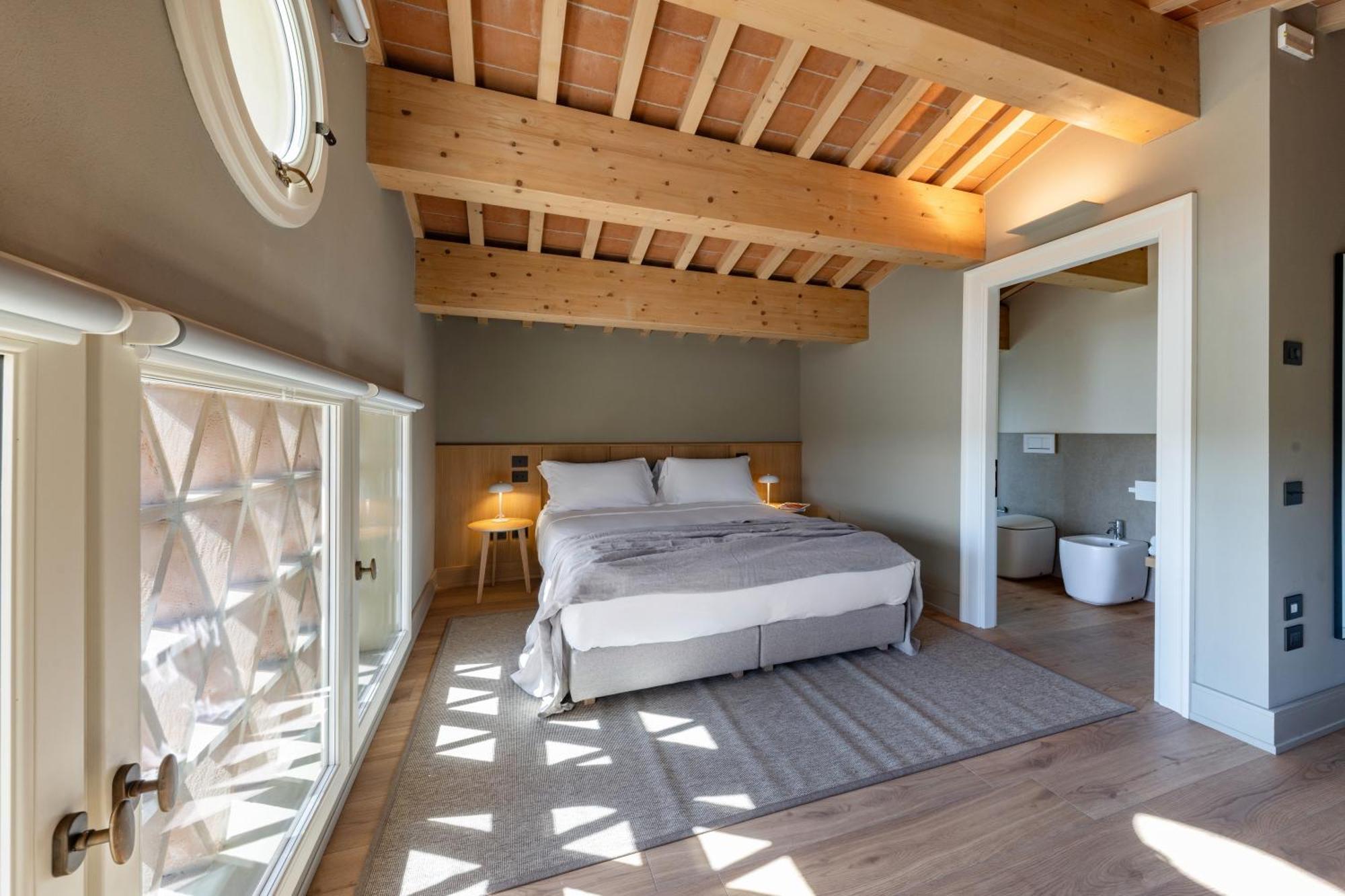 Colle Alberti Country House Cerreto Guidi Bagian luar foto